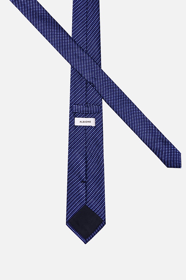 Галстук синего цвета