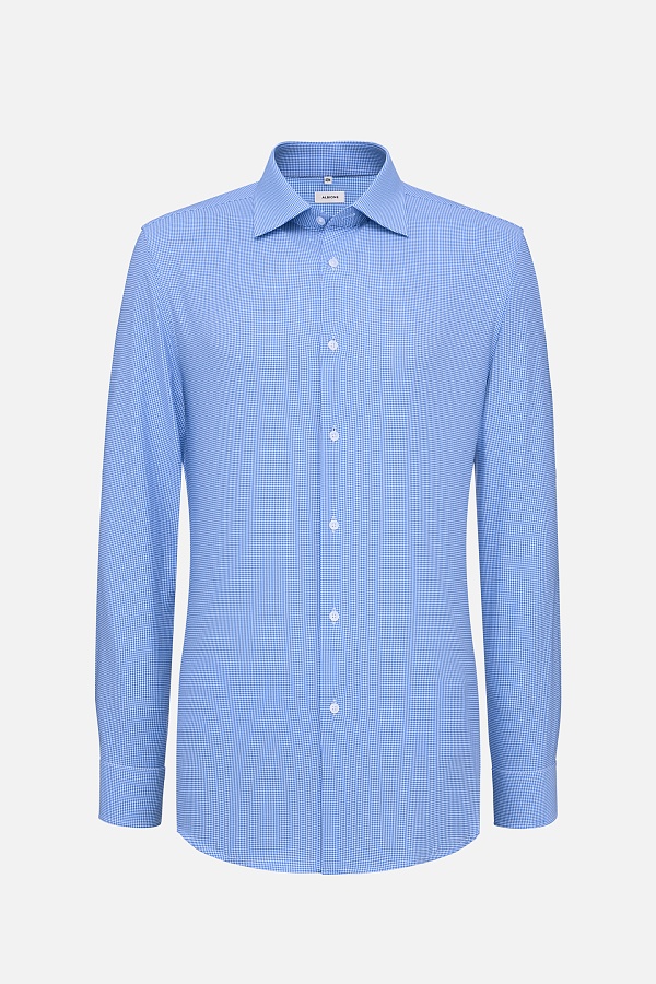Голубая рубашка в мелкую клетку