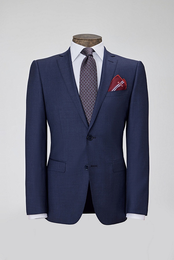 Серо-синий костюм