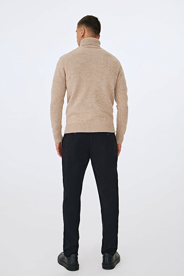 Бежевый свитер с эффектом меланж