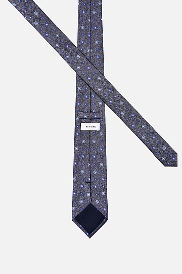 Серый галстук с узором