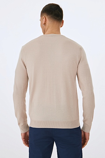 Бежевый джемпер