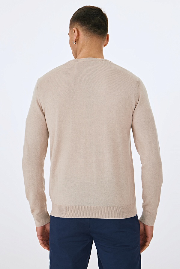 Бежевый джемпер