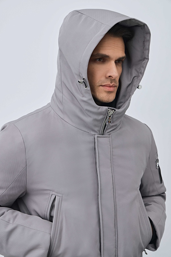 Парка светло-серого цвета