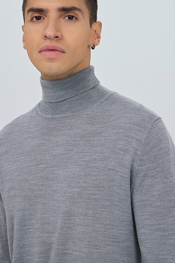 Серая меланжевая водолазка