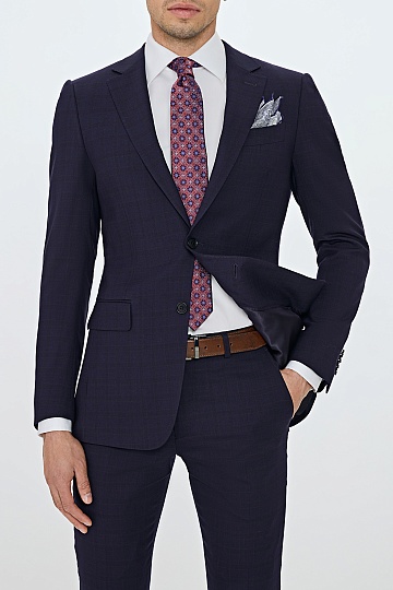 Костюм в темно-фиолетовую клетку