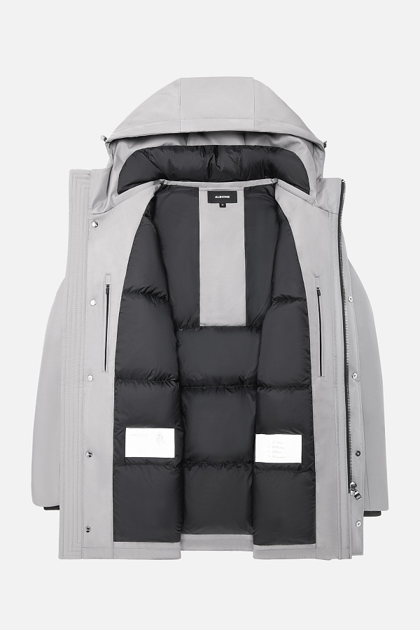 Парка светло-серого цвета