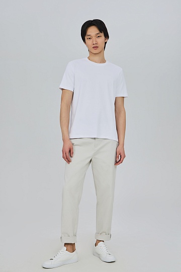 Белая базовая футболка