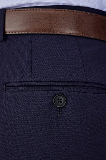 Чернильные брюки в клетку