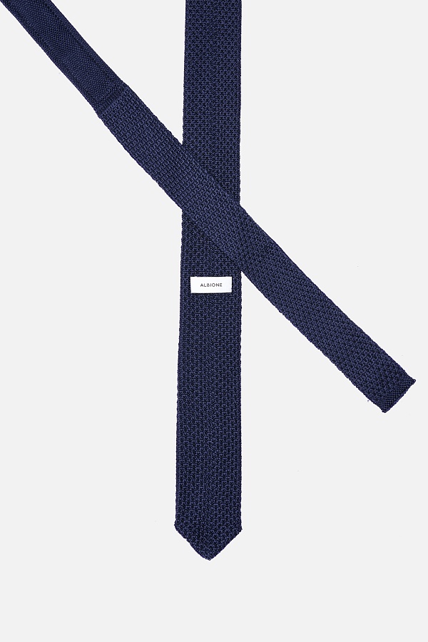Текстурный темно-синий галстук