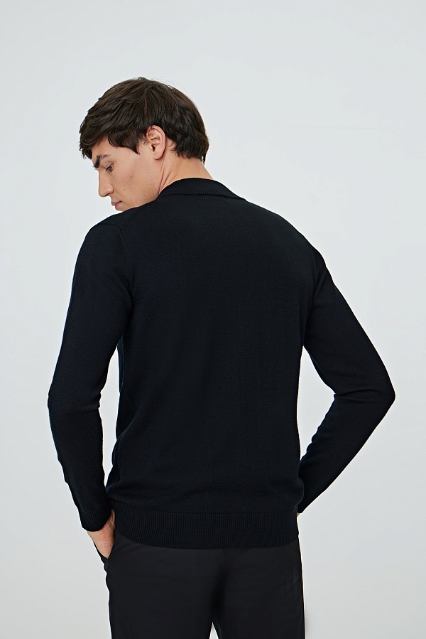 Кардиган черного цвета на молнии