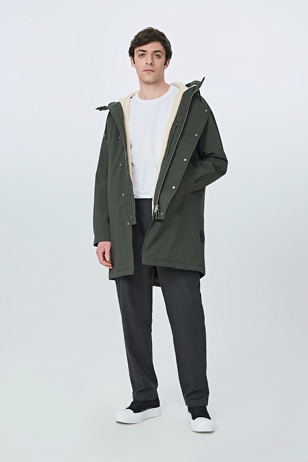 Оливковая парка с мехом