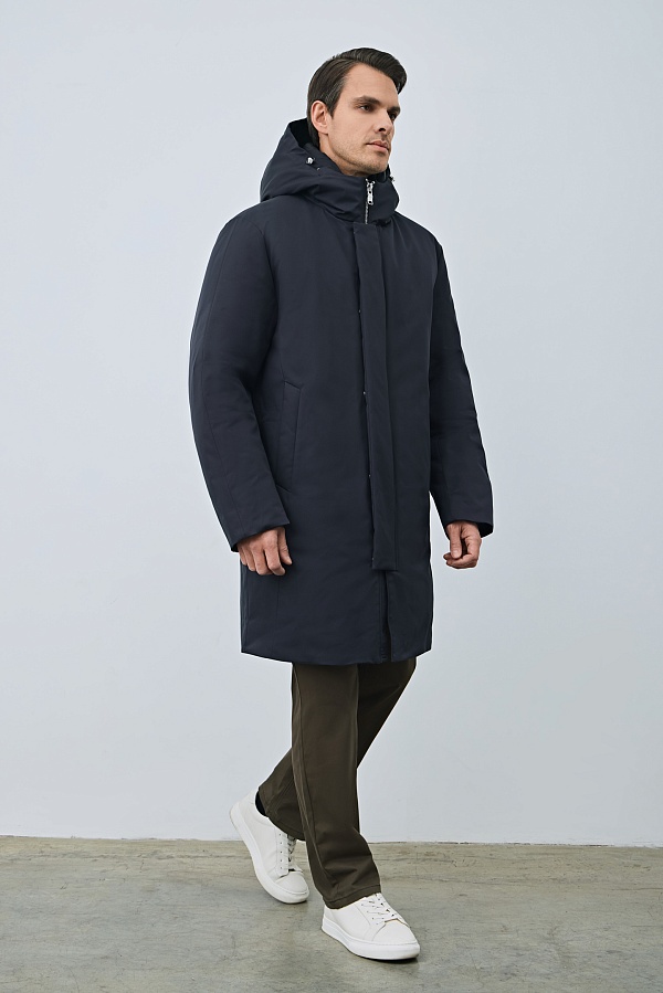 Пуховик синего цвета