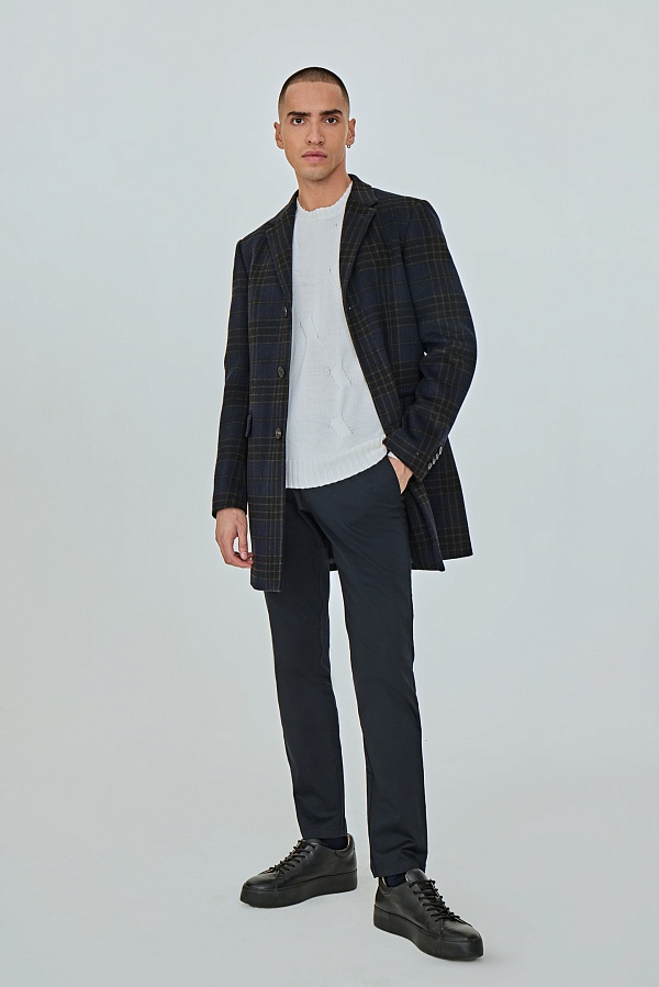 Синее укороченное пальто в клетку