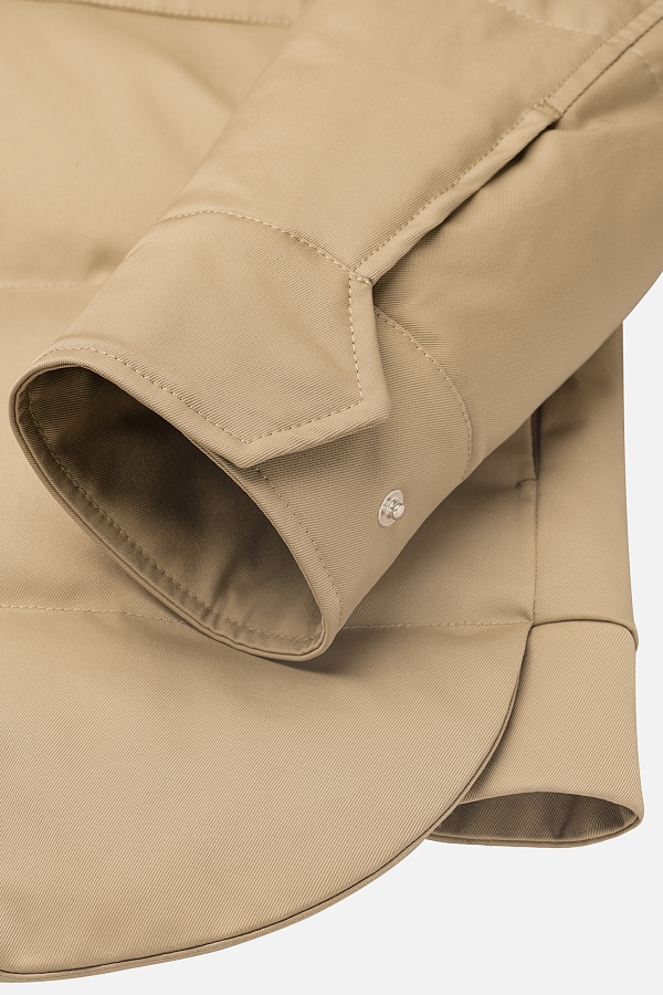 Бежевый ультратонкий пуховик