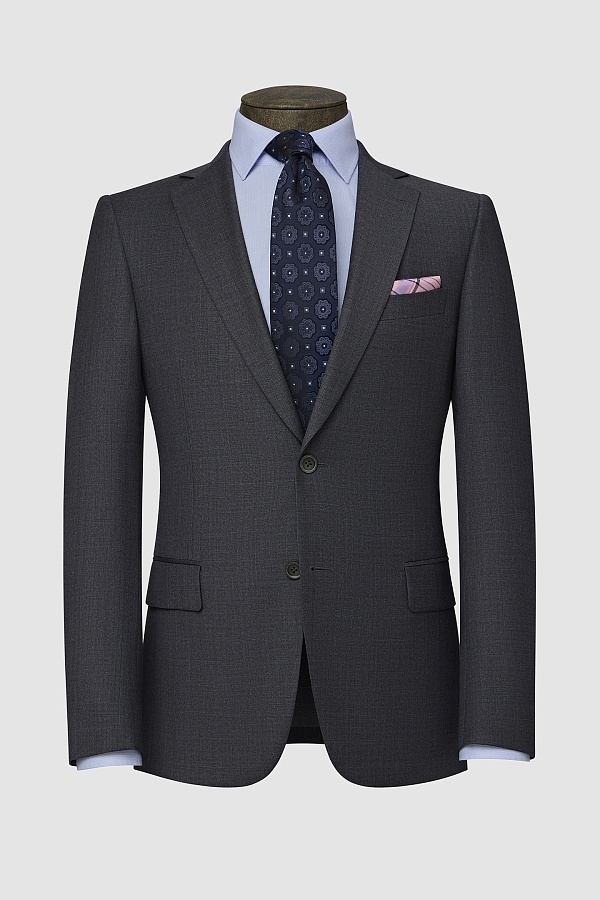Костюм серого цвета