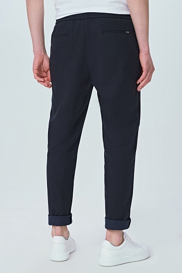 Темно-синие брюки