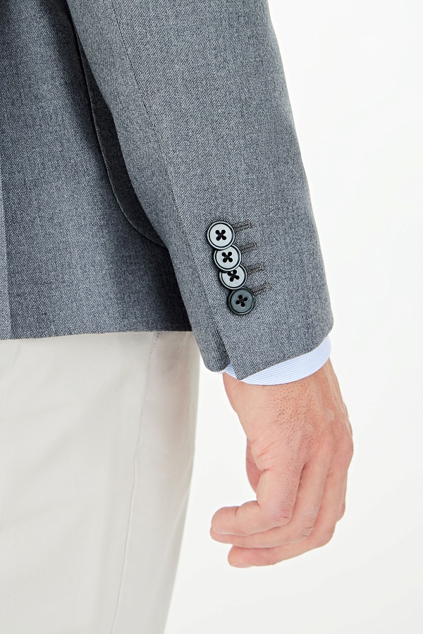 Серый меланжевый пиджак