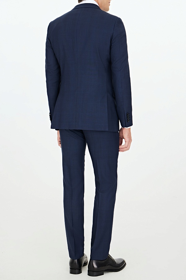 Темно-синий костюм из шерсти