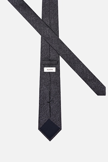 Галстук темно-серого цвета