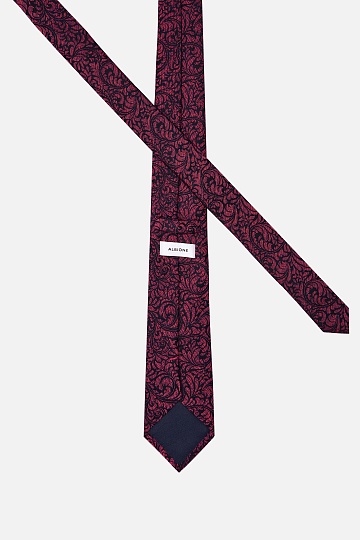 Бордовый галстук с узором